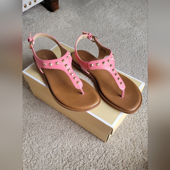 Michael Kors Shoes - MICHAEL KORS Women's Niko Thong Sandals